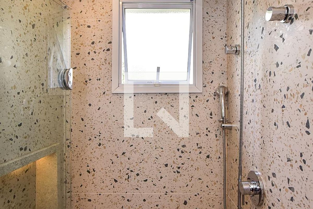 Apartamento, 2 quartos, 75 m² - Foto 46