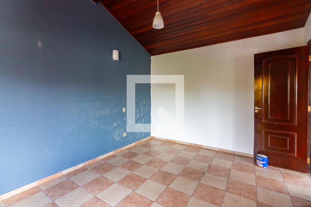 Casa, 3 quartos, 270 m² - Foto 24