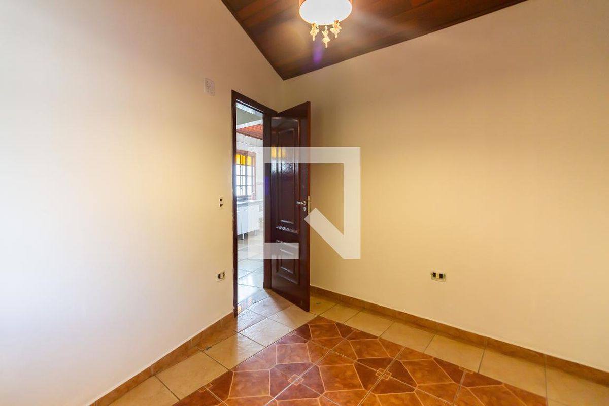 Casa, 3 quartos, 270 m² - Foto 30