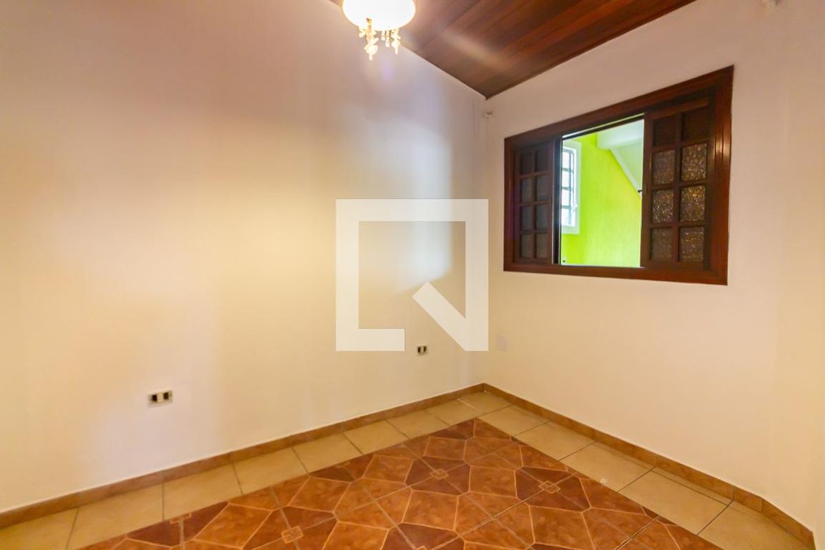 Casa, 3 quartos, 270 m² - Foto 26