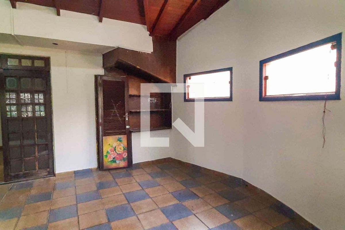 Casa, 3 quartos, 270 m² - Foto 96