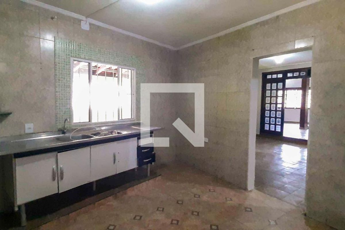 Casa, 3 quartos, 270 m² - Foto 82