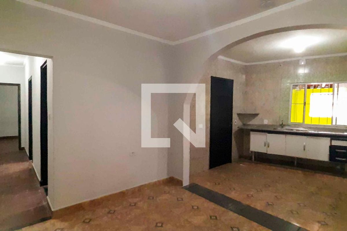 Casa, 3 quartos, 270 m² - Foto 76