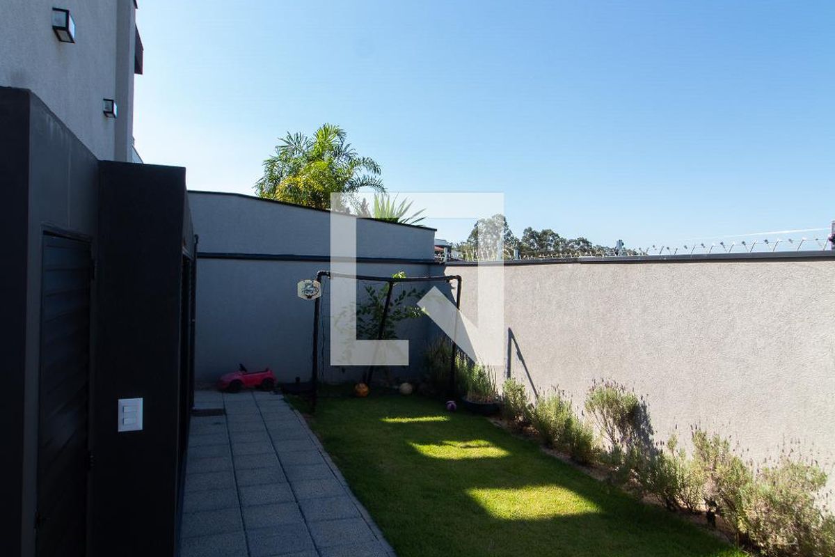 Casa à Venda - Fazenda Santa Cândida, 3 Quartos,  253 m2 em , Campinas - sp | SoloBR