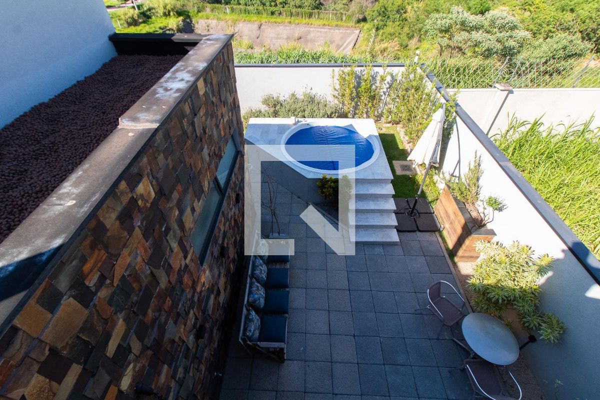 Casa à Venda - Fazenda Santa Cândida, 3 Quartos,  253 m2 em , Campinas - sp | SoloBR