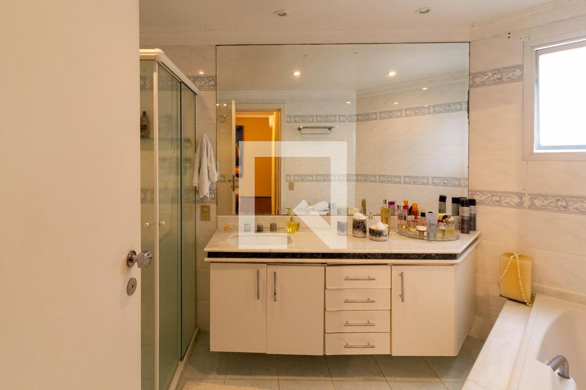 Apartamento, 3 quartos, 190 m² - Foto 33