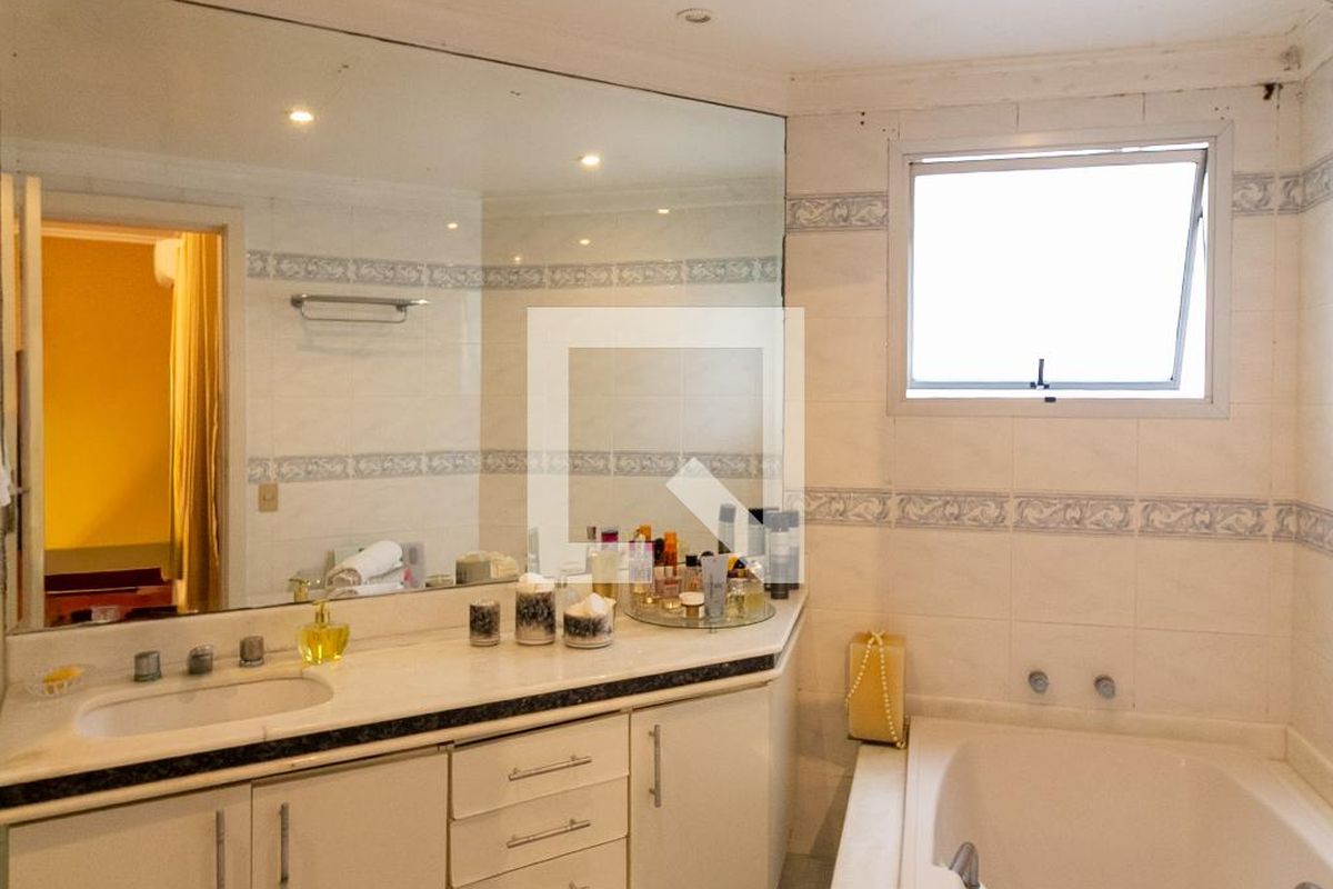 Apartamento, 3 quartos, 190 m² - Foto 34
