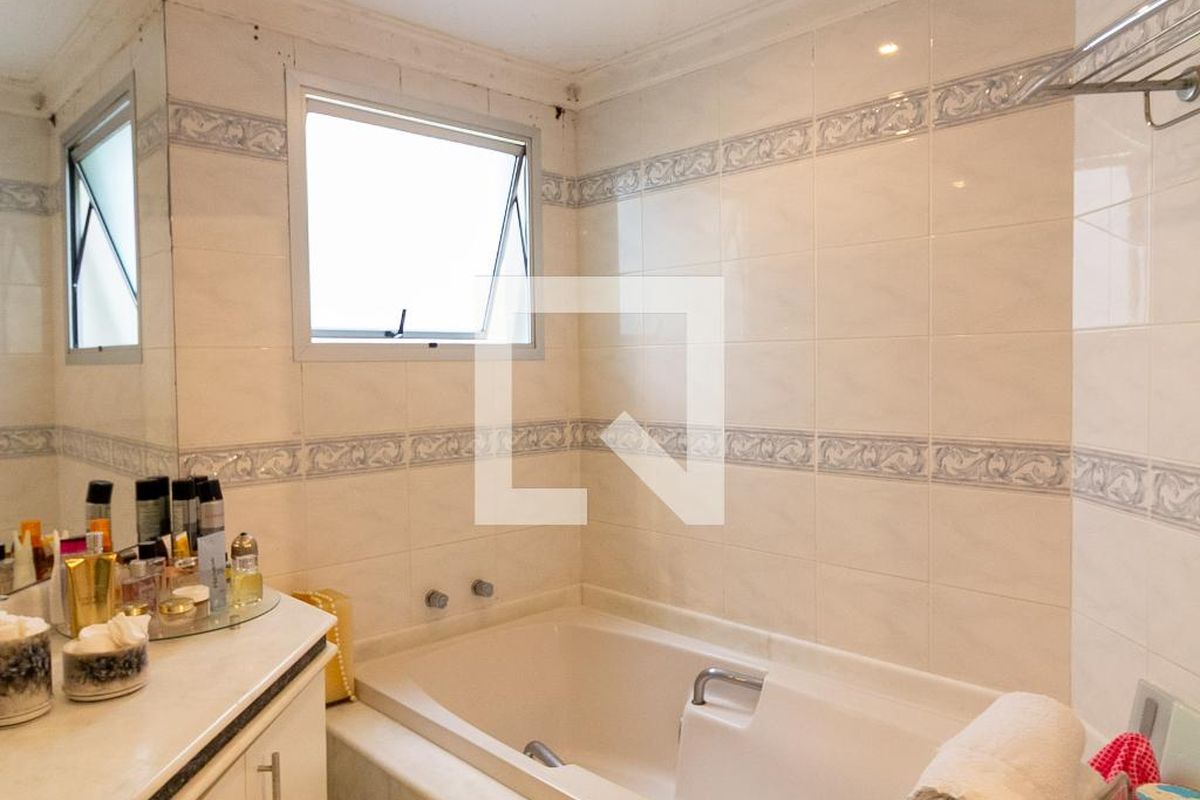 Apartamento, 3 quartos, 190 m² - Foto 36