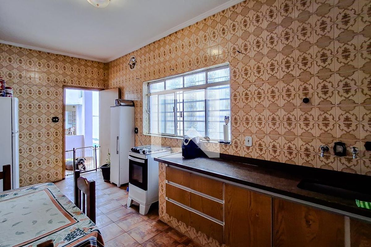 Casa, 3 quartos, 380 m² - Foto 38