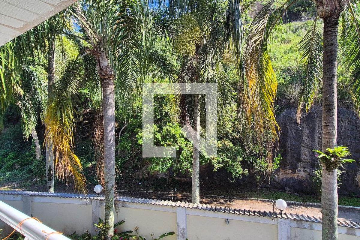 Casa, 4 quartos, 230 m² - Foto 40