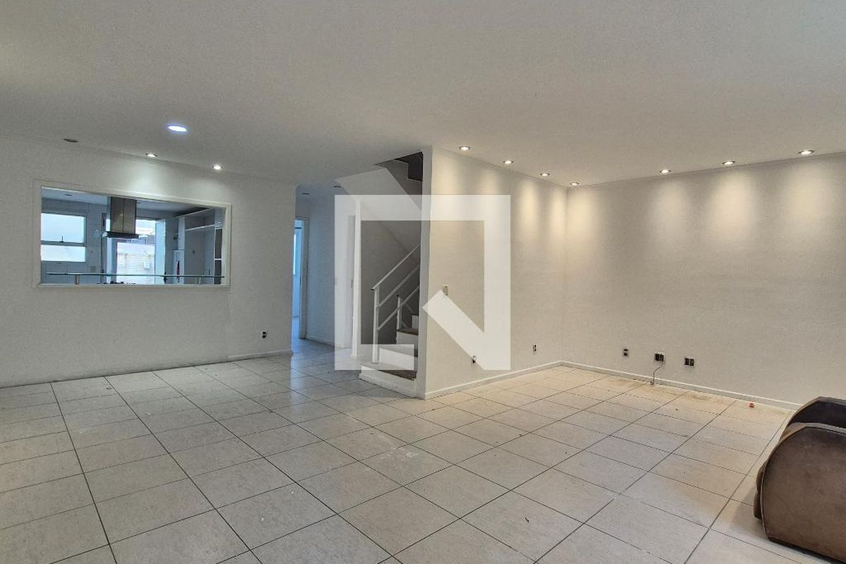 Casa, 4 quartos, 230 m² - Foto 4