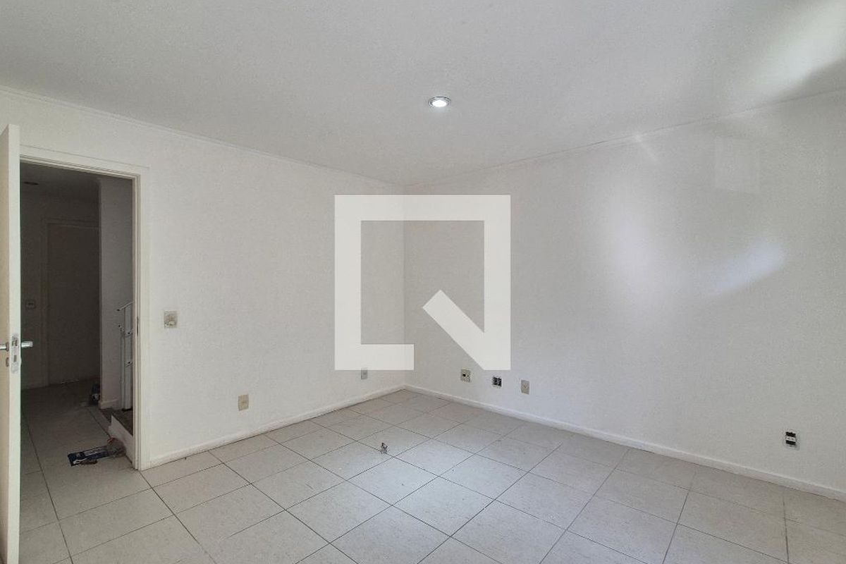 Casa, 4 quartos, 230 m² - Foto 26