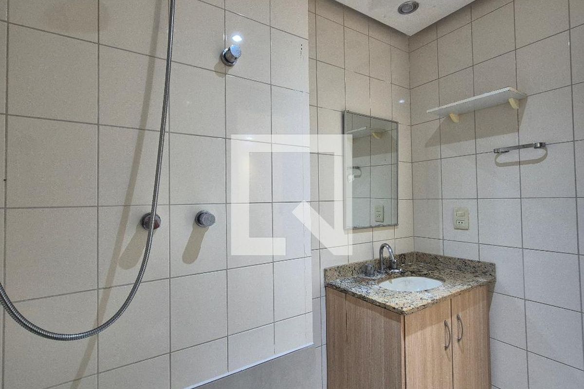 Casa, 4 quartos, 230 m² - Foto 80