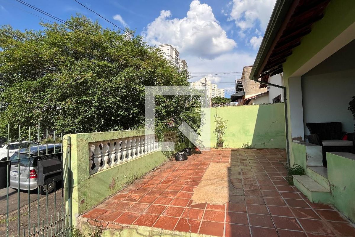 Casa à Venda - Taquaral, 2 Quartos,  144 m2 em , Campinas - sp | SoloBR