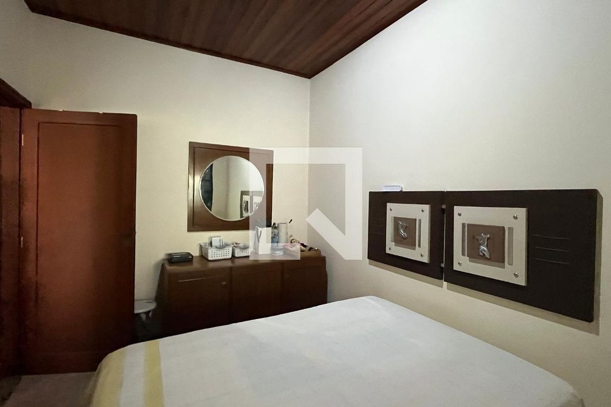 Casa à Venda - Taquaral, 2 Quartos,  144 m2 em , Campinas - sp | SoloBR