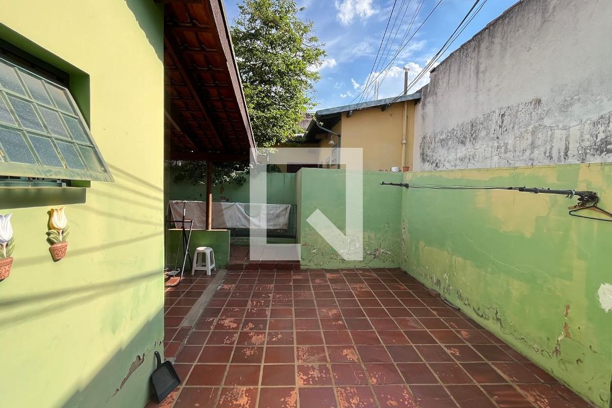 Casa à Venda - Taquaral, 2 Quartos,  144 m2 em , Campinas - sp | SoloBR