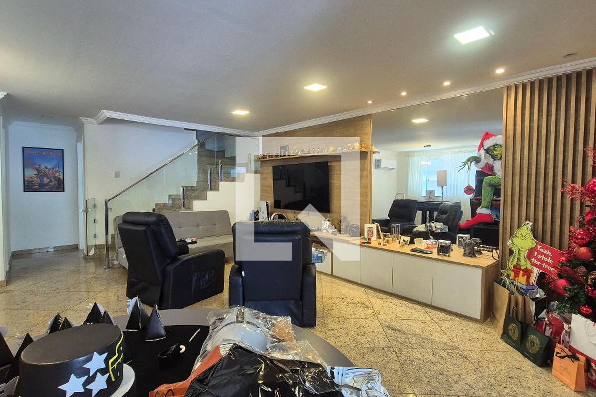 Casa, 4 quartos, 350 m² - Foto 2