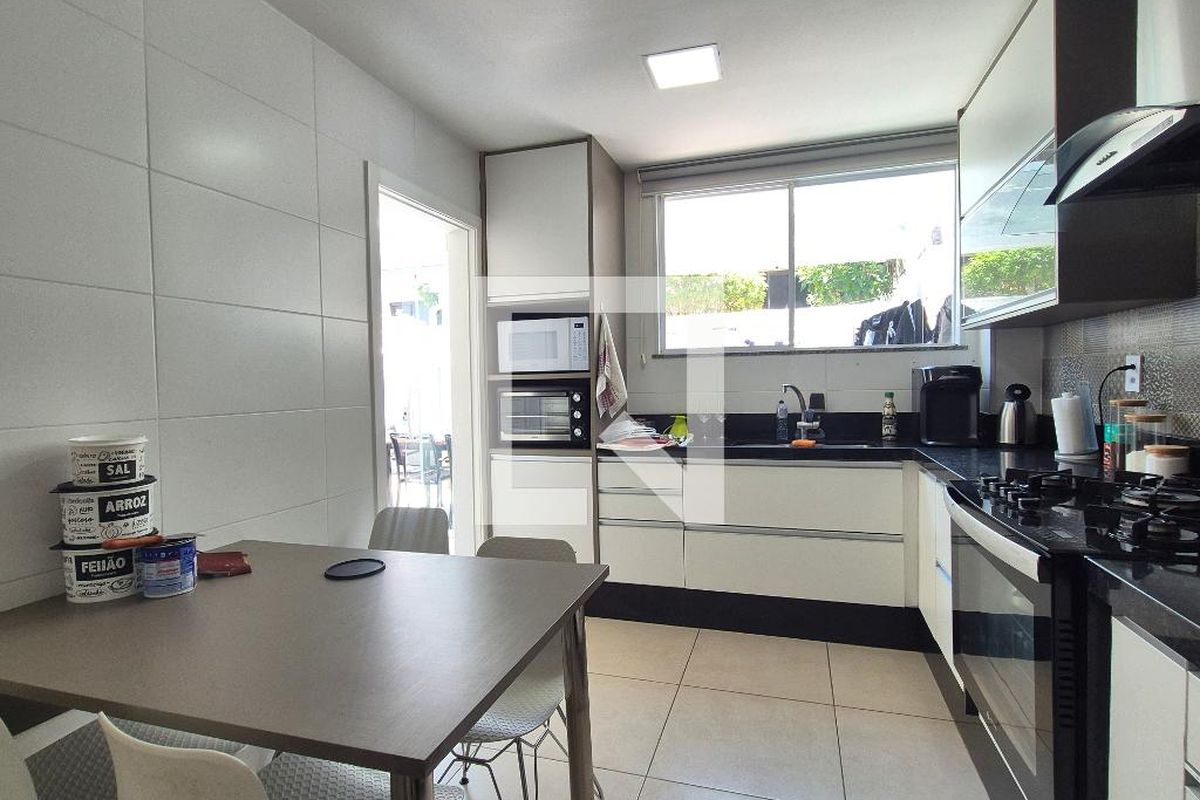 Casa, 4 quartos, 350 m² - Foto 86