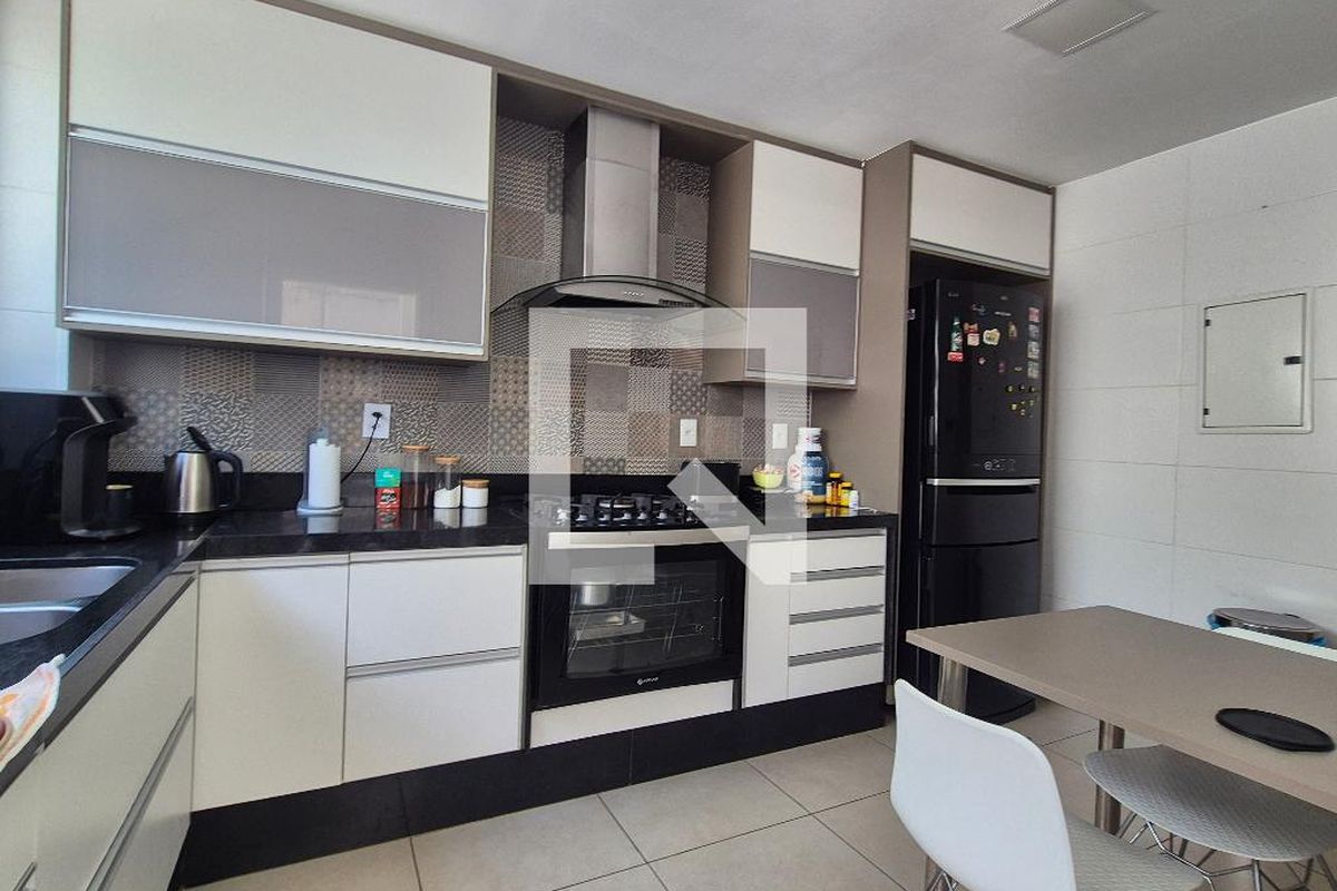Casa, 4 quartos, 350 m² - Foto 84