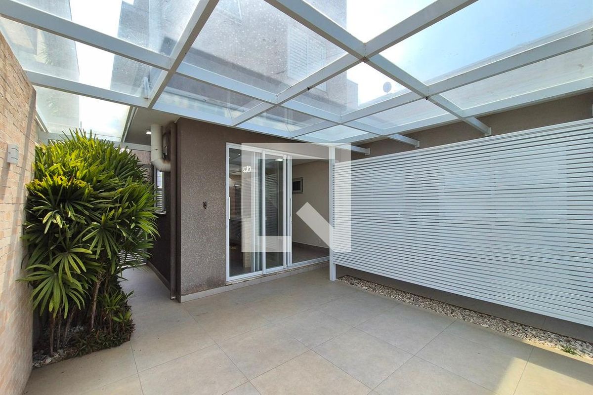 Casa à Venda - Swiss Park, 4 Quartos,  216 m2 em , Campinas - sp | SoloBR