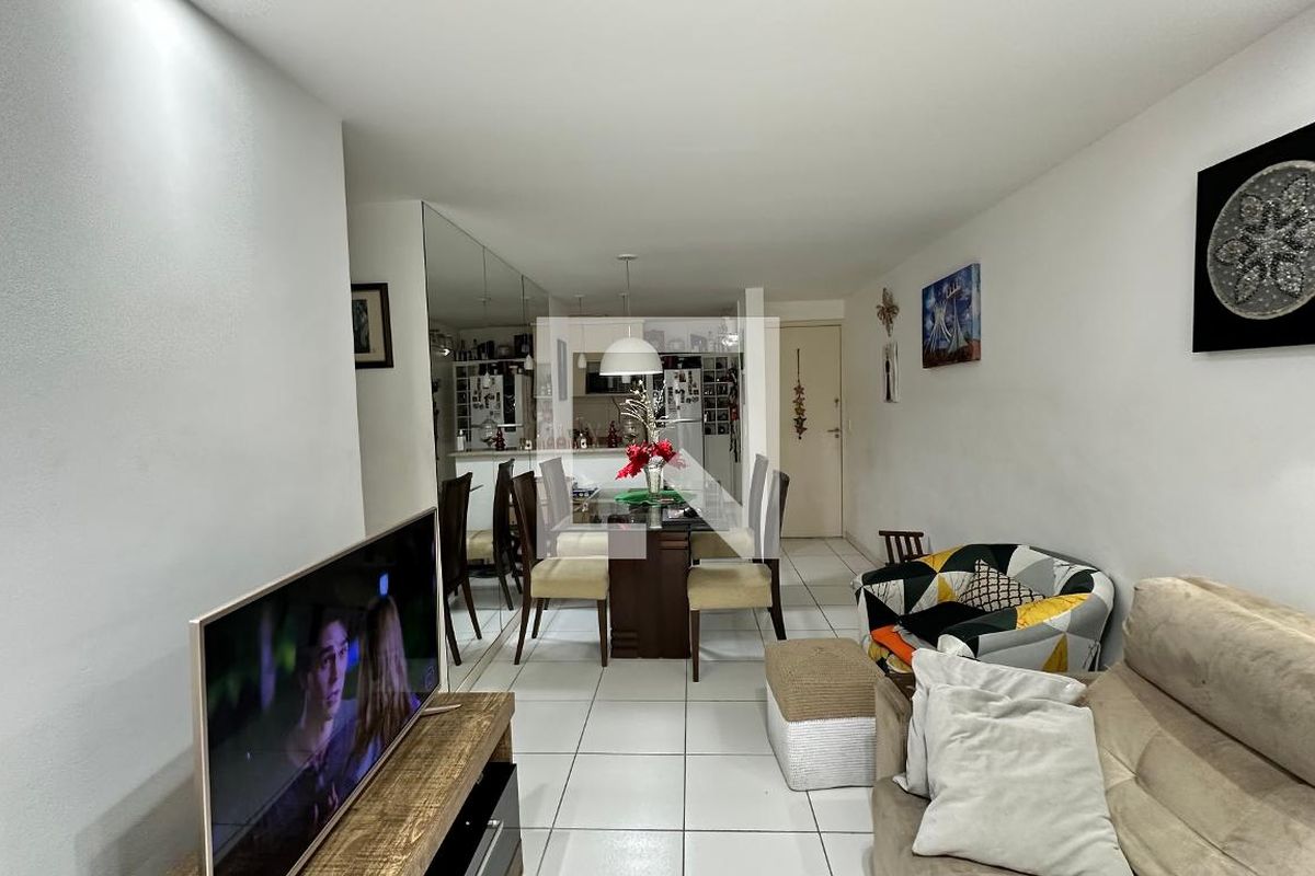 Apartamento, 3 quartos, 75 m² - Foto 2