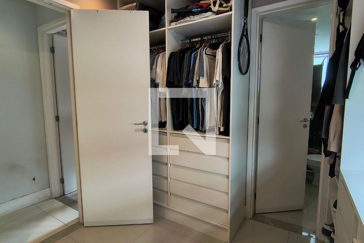 Apartamento, 4 quartos, 200 m² - Foto 46