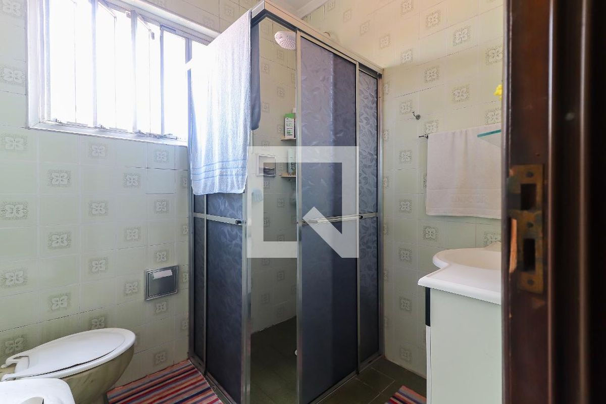 Casa, 4 quartos, 250 m² - Foto 40