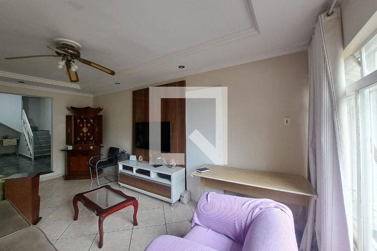 Casa, 3 quartos, 200 m² - Foto 4