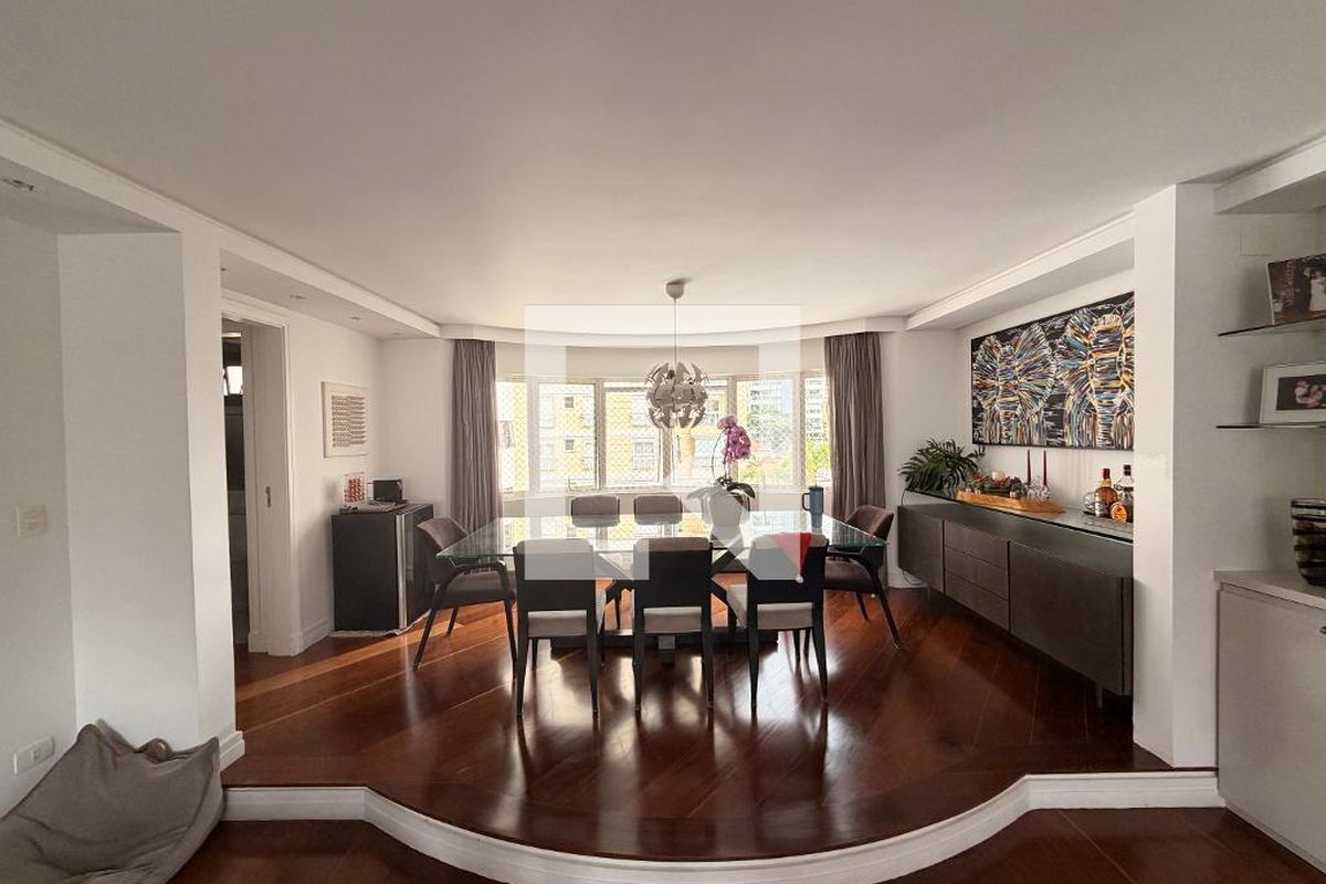 Apartamento, 4 quartos, 195 m² - Foto 1