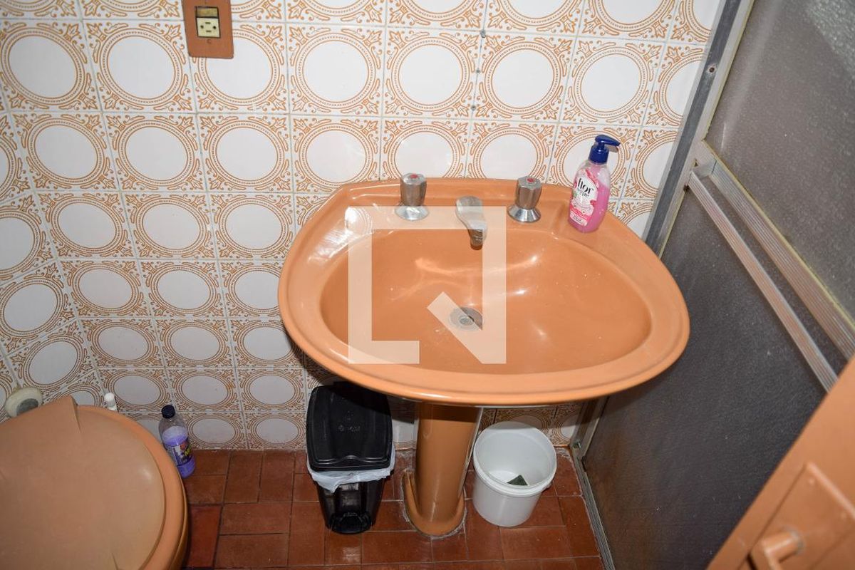 Casa, 2 quartos, 200 m² - Foto 128