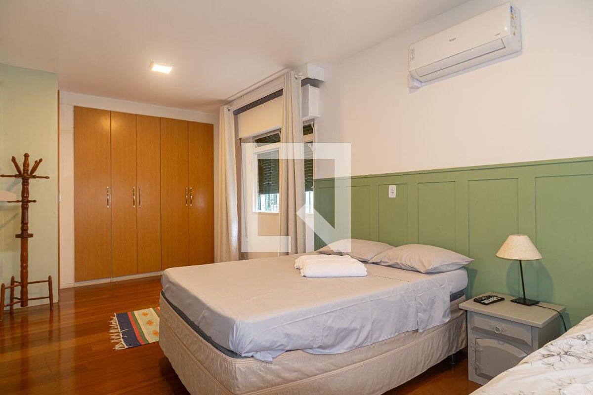 Apartamento, 3 quartos, 190 m² - Foto 43