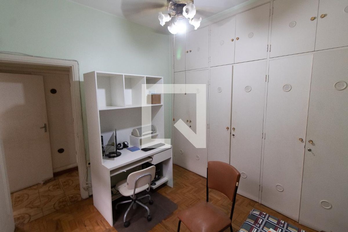 Casa à Venda - Taquaral, 3 Quartos,  300 m2 em , Campinas - sp | SoloBR