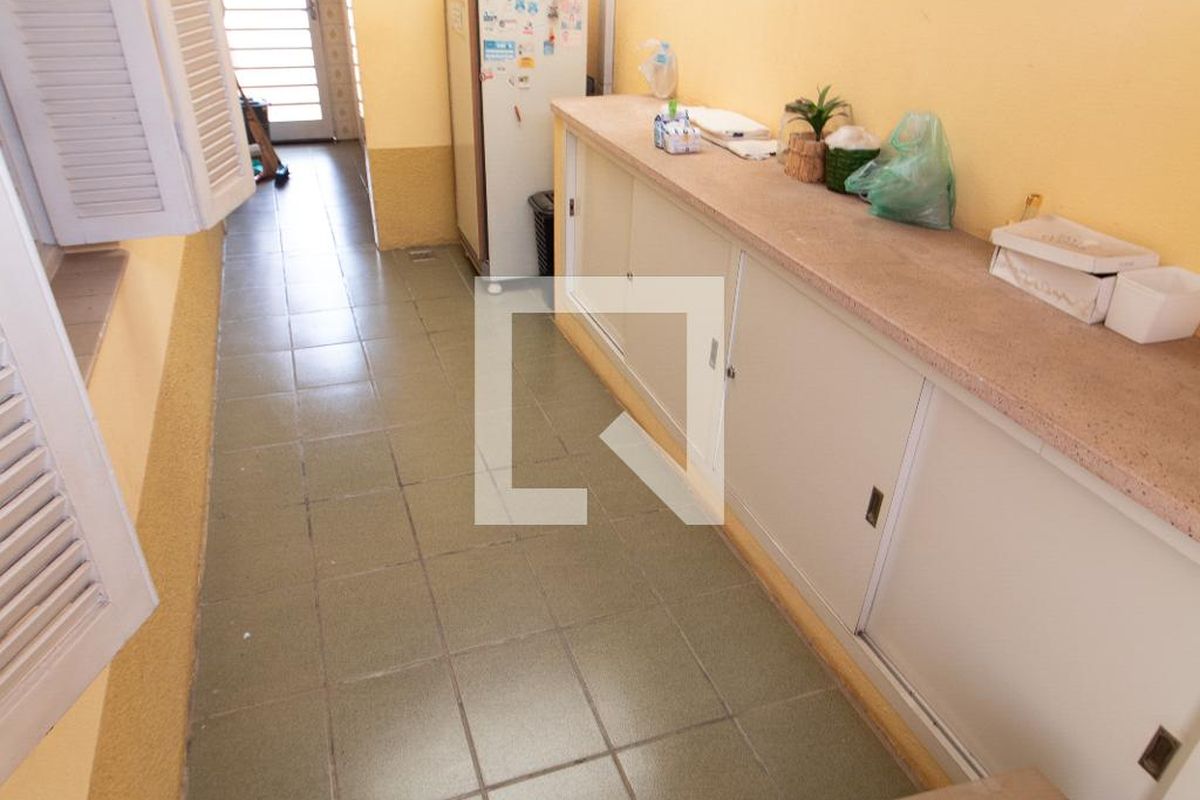 Casa à Venda - Taquaral, 3 Quartos,  300 m2 em , Campinas - sp | SoloBR
