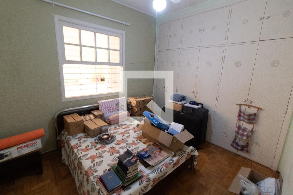 Casa à Venda - Taquaral, 3 Quartos,  300 m2 em , Campinas - sp | SoloBR
