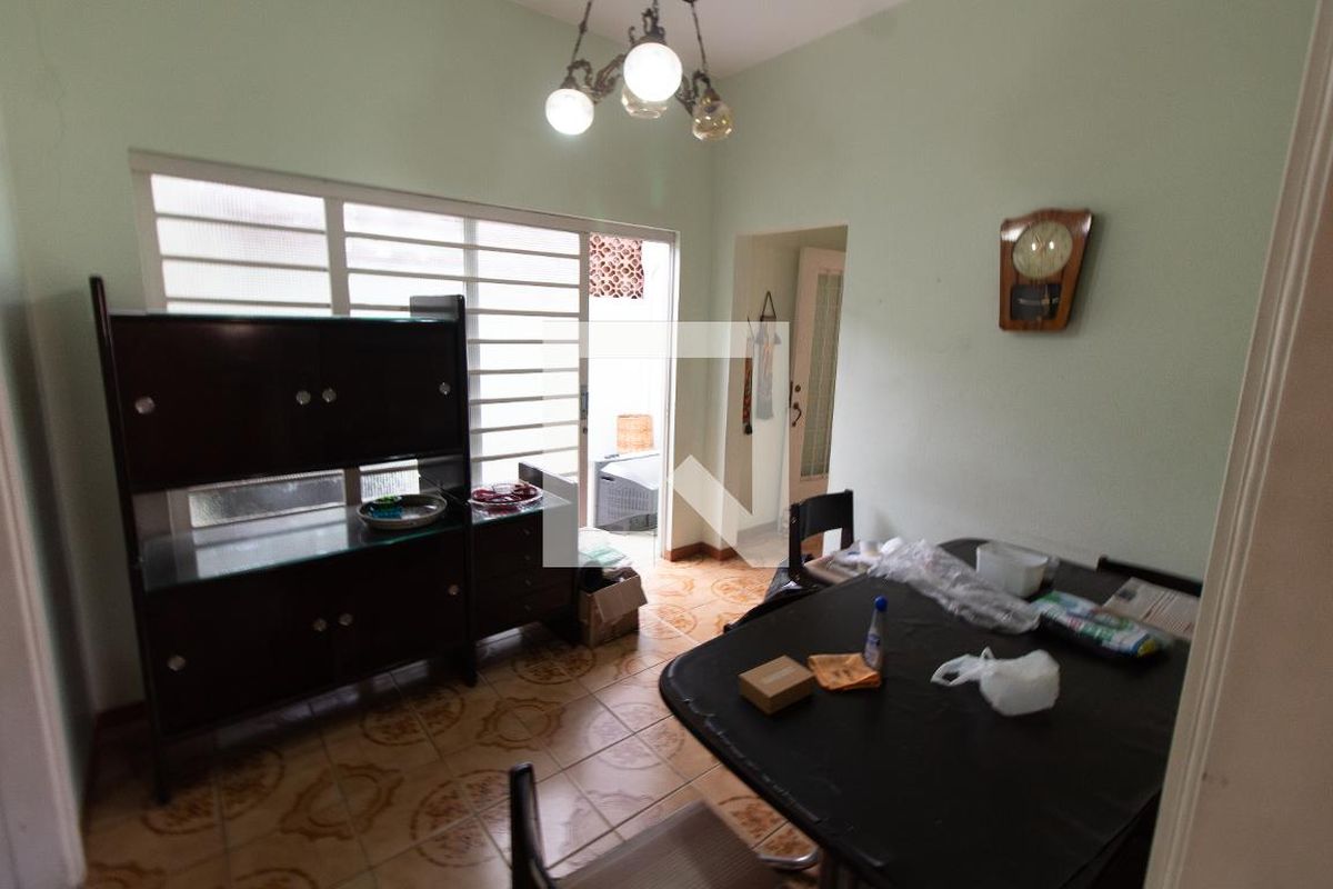 Casa à Venda - Taquaral, 3 Quartos,  300 m2 em , Campinas - sp | SoloBR
