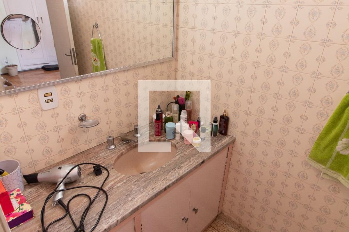 Casa à Venda - Taquaral, 3 Quartos,  300 m2 em , Campinas - sp | SoloBR