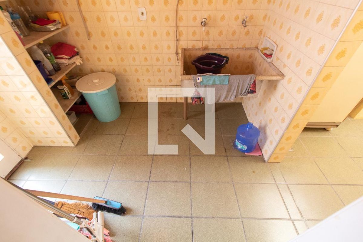 Casa à Venda - Taquaral, 3 Quartos,  300 m2 em , Campinas - sp | SoloBR