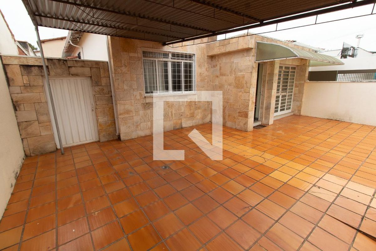 Casa à Venda - Taquaral, 3 Quartos,  300 m2 em , Campinas - sp | SoloBR