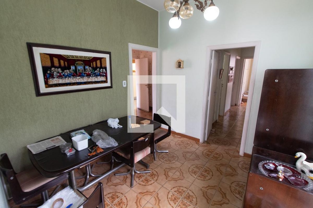 Casa à Venda - Taquaral, 3 Quartos,  300 m2 em , Campinas - sp | SoloBR