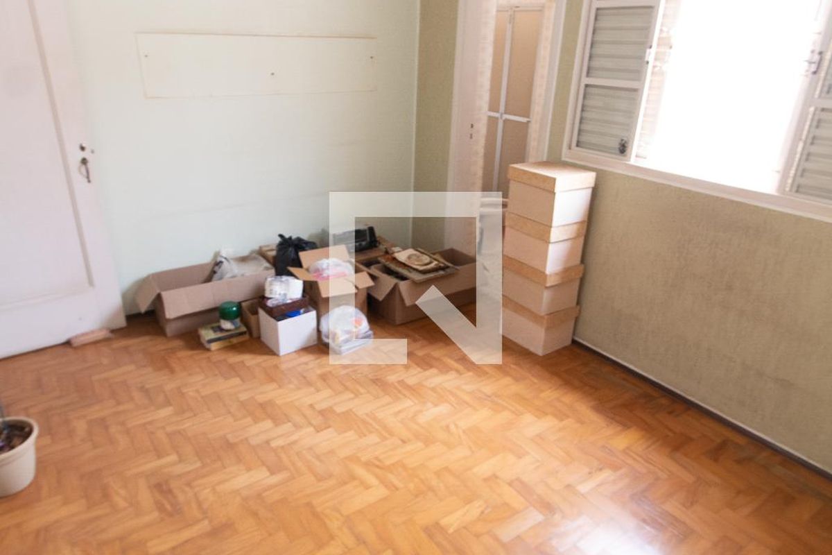Casa à Venda - Taquaral, 3 Quartos,  300 m2 em , Campinas - sp | SoloBR