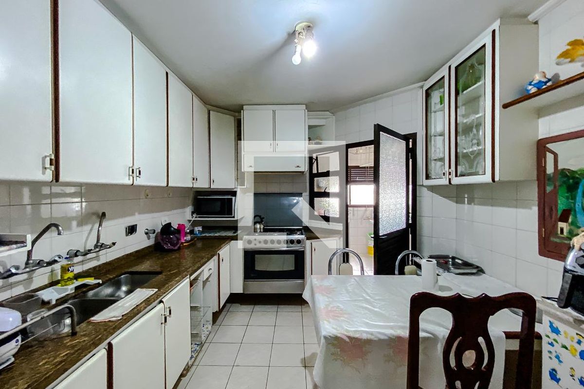 Apartamento, 3 quartos, 145 m² - Foto 114