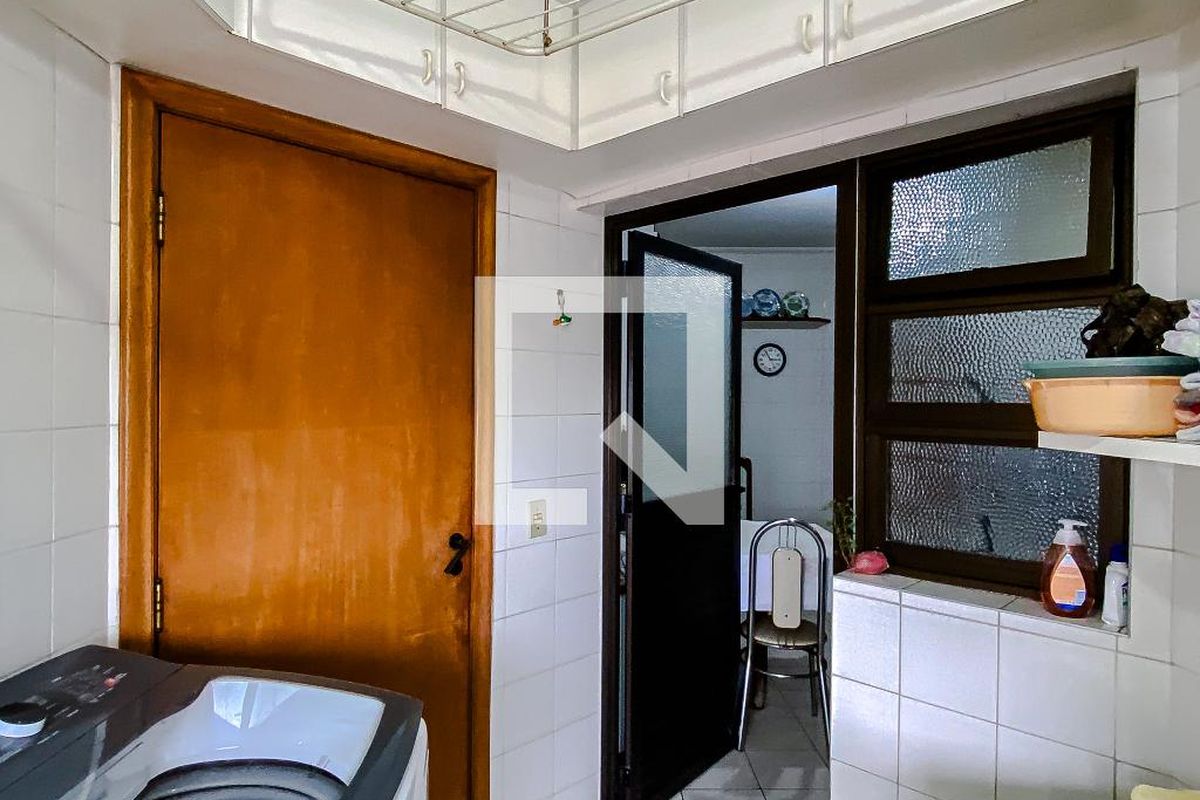 Apartamento, 3 quartos, 145 m² - Foto 126