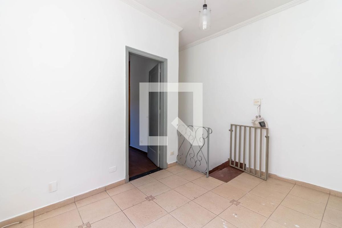 Casa, 3 quartos, 240 m² - Foto 8