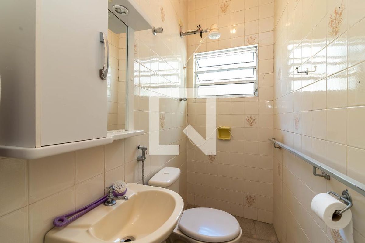 Casa, 3 quartos, 240 m² - Foto 76