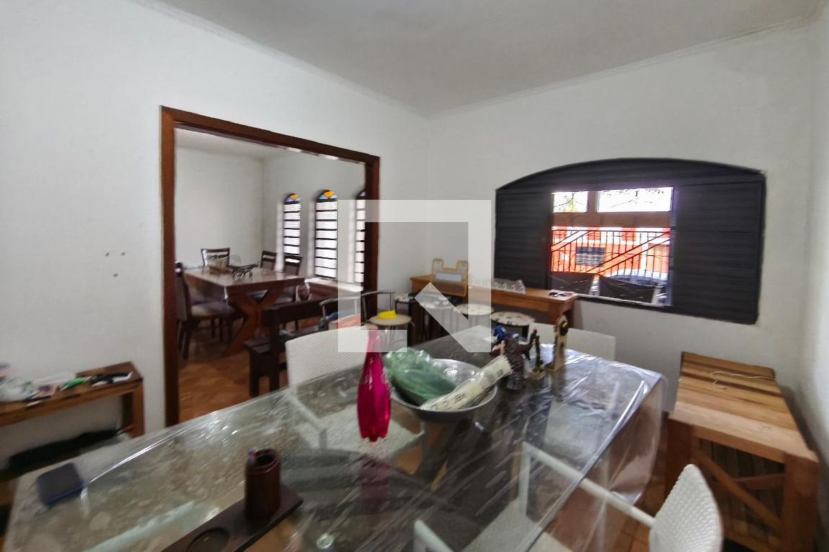 Casa à Venda - Jardim do Lago, 6 Quartos,  400 m2 em , Campinas - sp | SoloBR