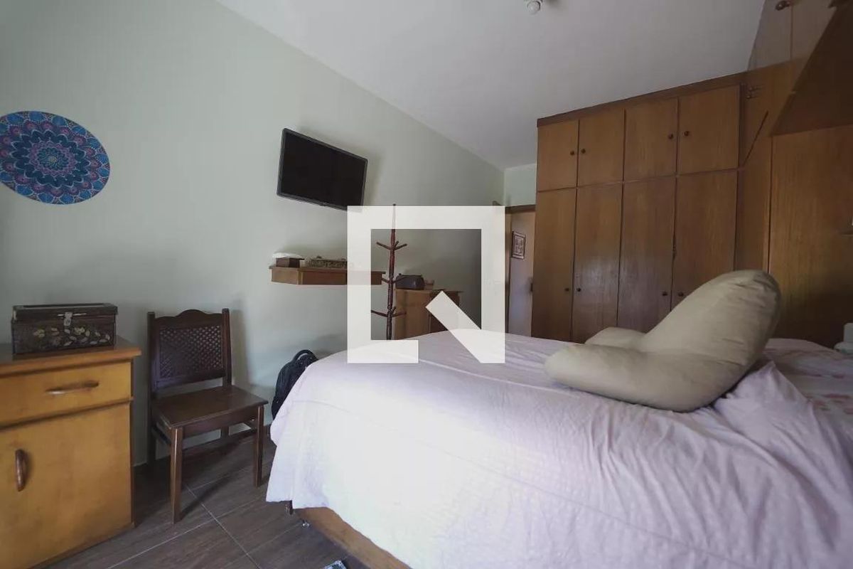 Casa, 4 quartos, 235 m² - Foto 43