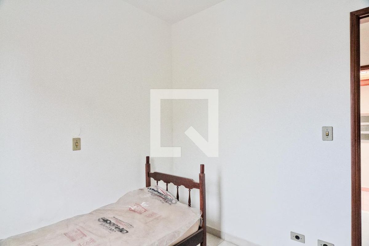 Casa, 3 quartos, 180 m² - Foto 31