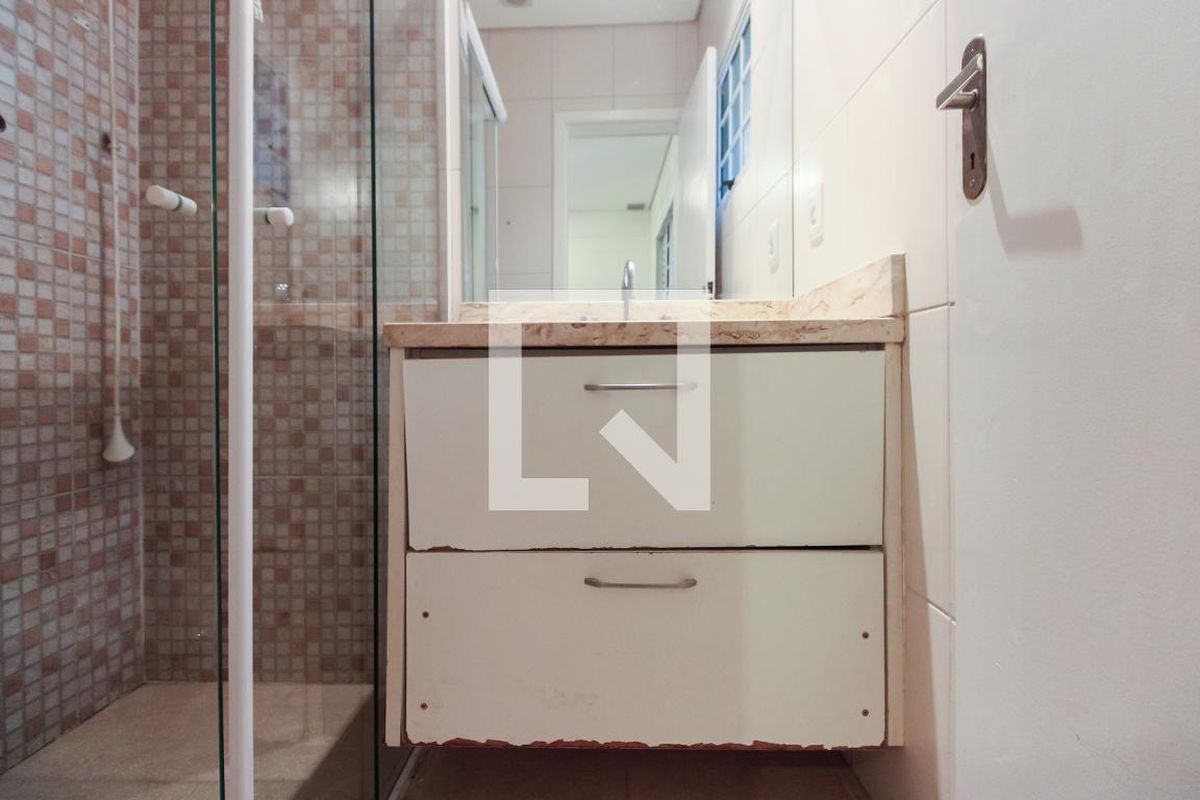 Casa, 2 quartos, 170 m² - Foto 44