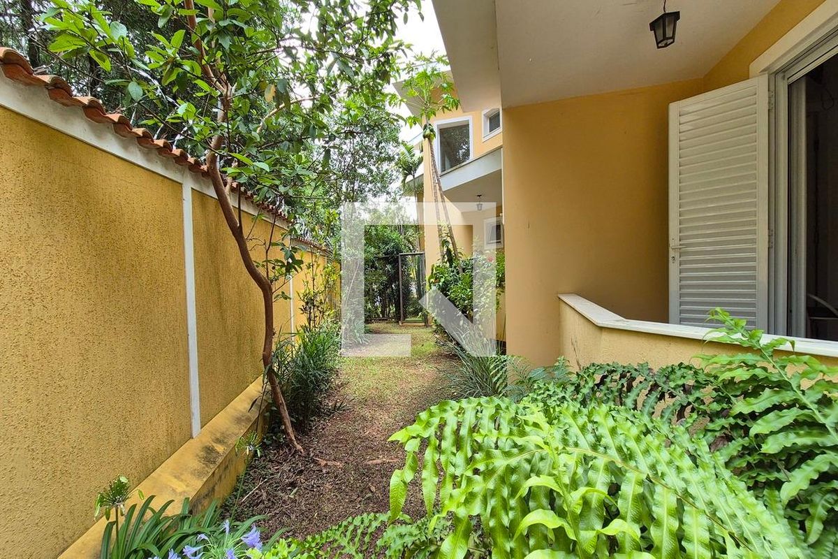 Casa à Venda - Parque Prado, 4 Quartos,  291 m2 em , Campinas - sp | SoloBR