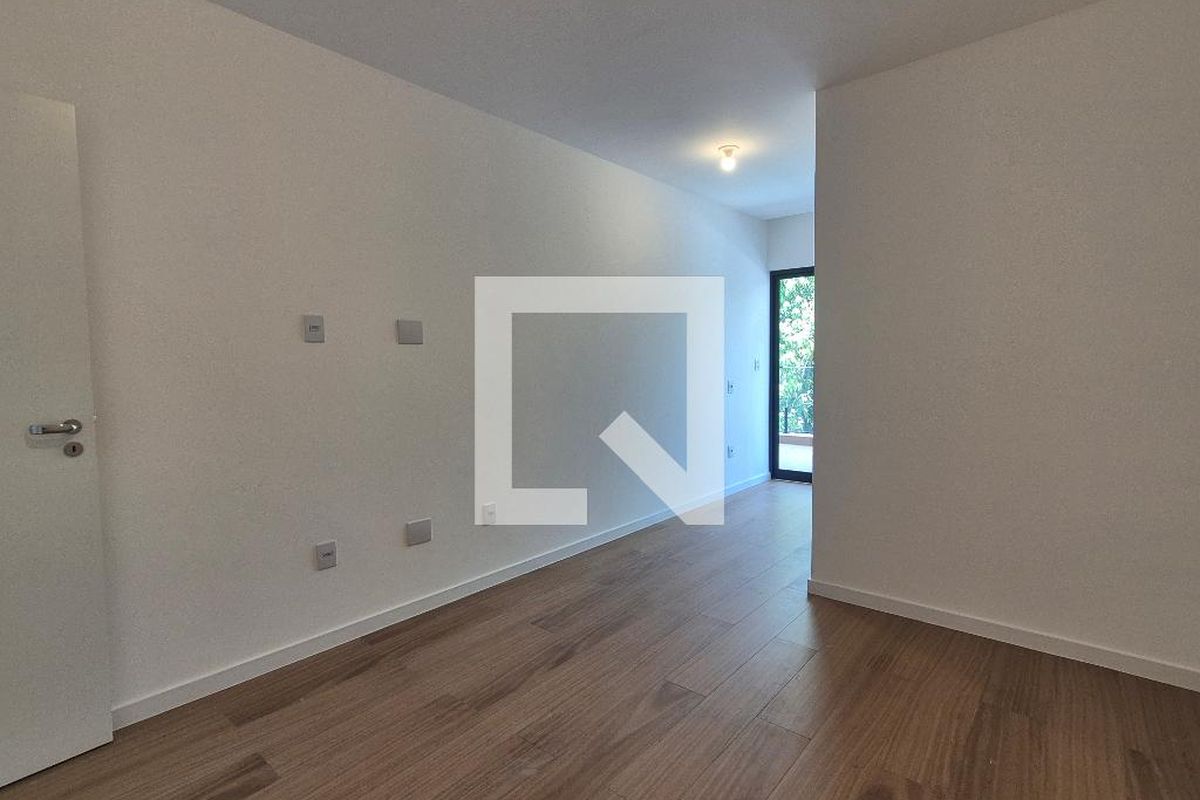 Casa, 4 quartos, 220 m² - Foto 38